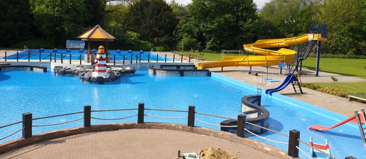 Zwembad Meerssen (2).jpg