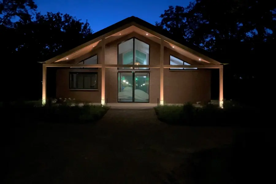 Sanitair Grasveld by night 2