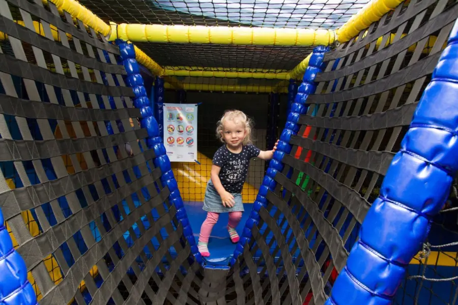 Binnenspeeltuin kleiner