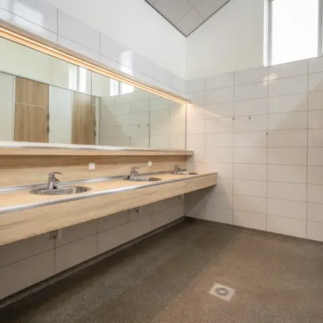 Toiletgebouw douche akkertien