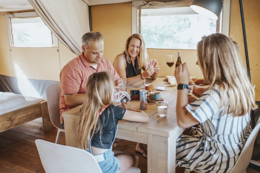 Glamping tent Cnossen Leekermeer