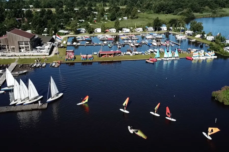 Watersportcamping Friesland jachthaven