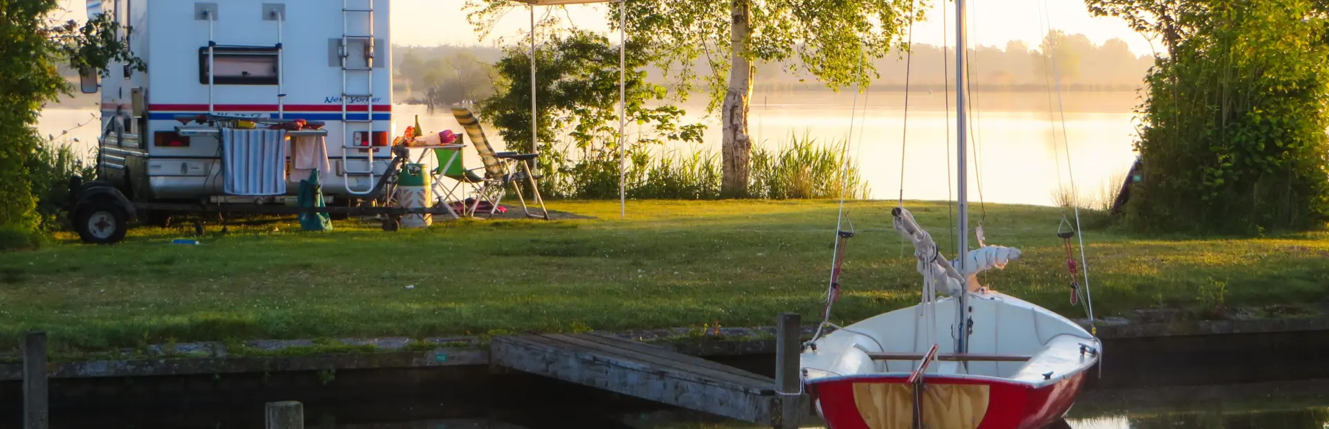 kampeerplaats aan het water-2