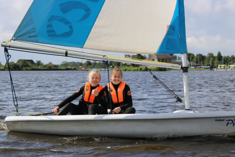 Watersportcamping Friesland varen