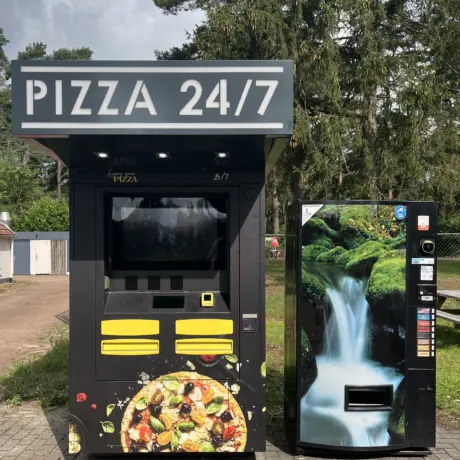 Pizza en dranken automaat