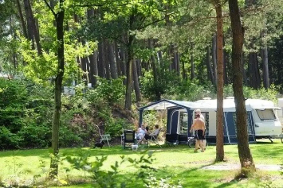 Camping b 1048 klein