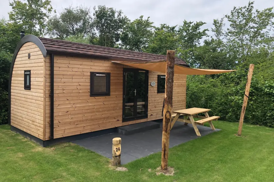 Luxe Woodlodge 4 persoons Camping Ginsterveld