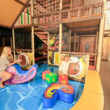 Binnenspeeltuin Ginsterveld