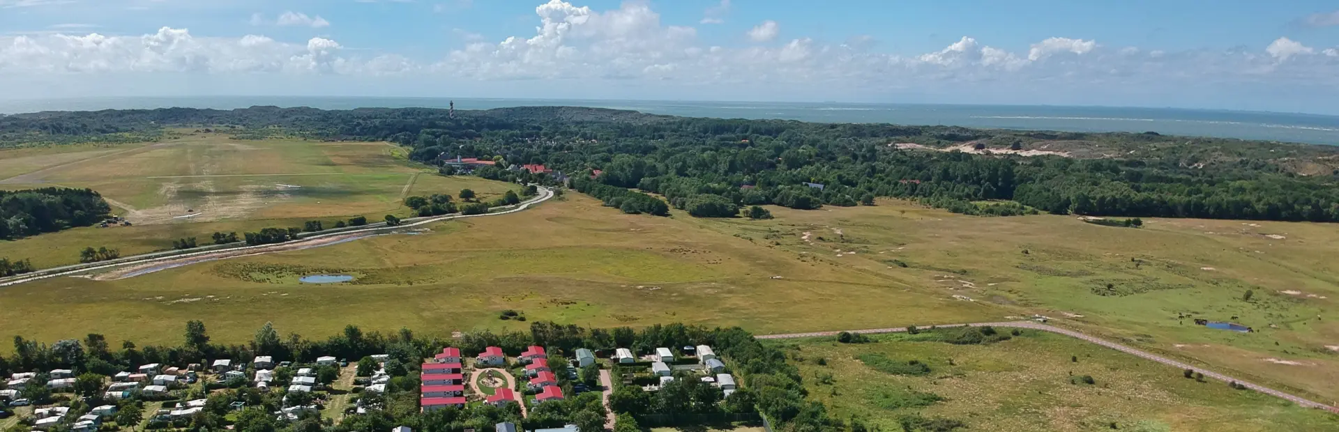 Ginsterveld Camping vanuit de lucht