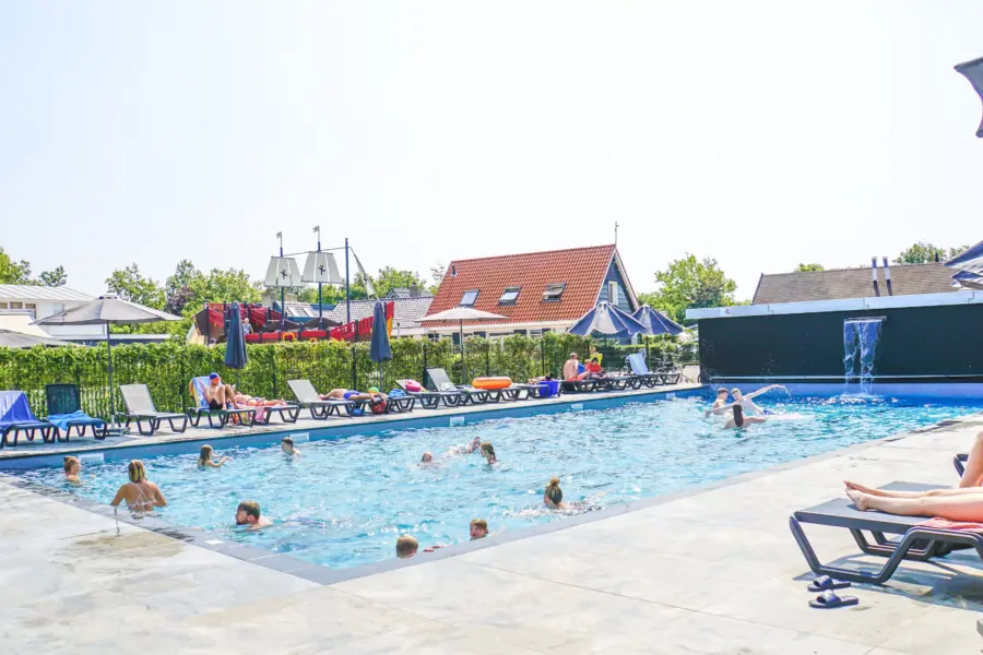 Buitenzwembad 281 29