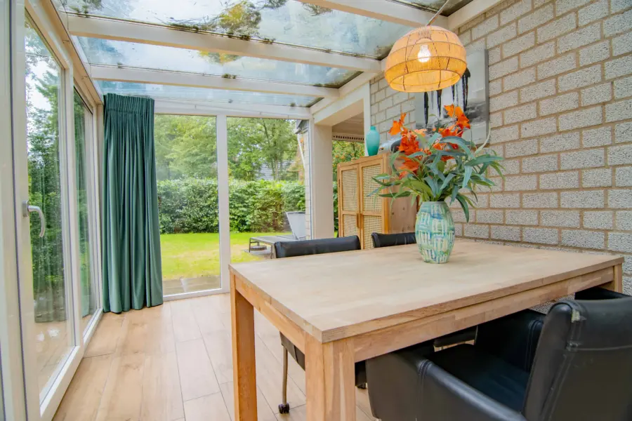 Camelia en Crocus Type C 5