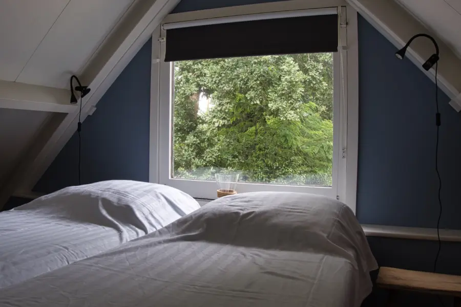 Camping De Haeghehorst- 8 persoonsvilla Zeezicht -slaapkamer.jpg