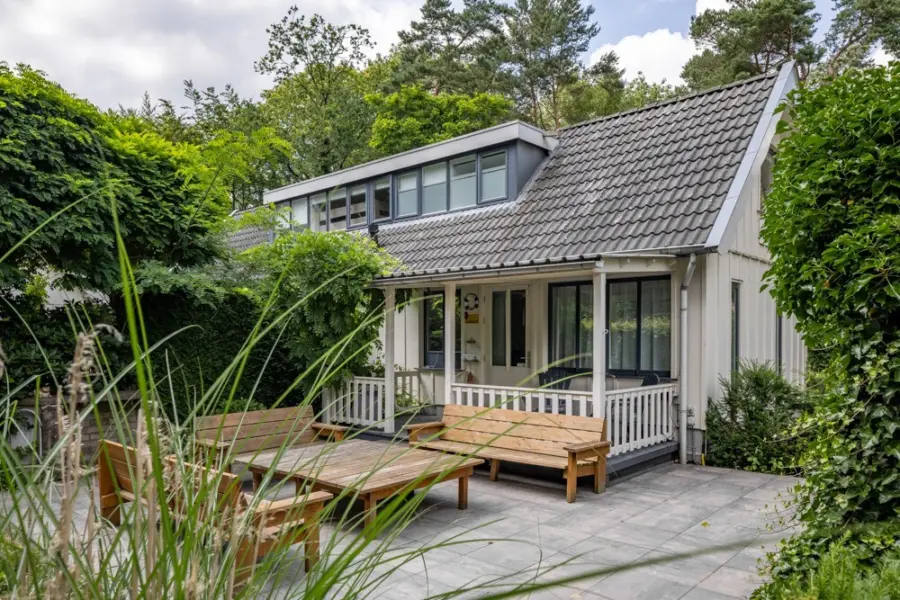 Zeezicht zij De Haeghehorst