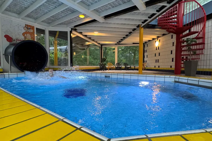 EH Zwembad Glijbaan 3 Camping De Haeghehorst