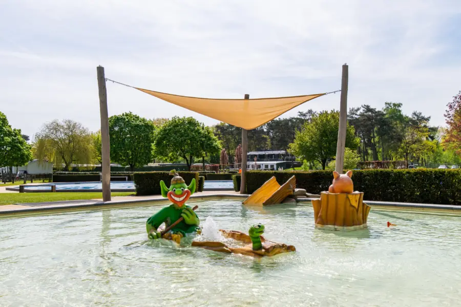 Peuterbad heldense bossen