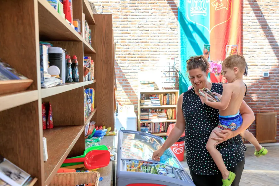 Rub9190625 0320 lores