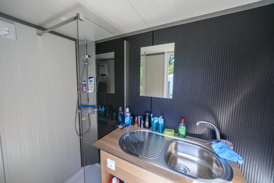 Holterberg privé sanitair binnen