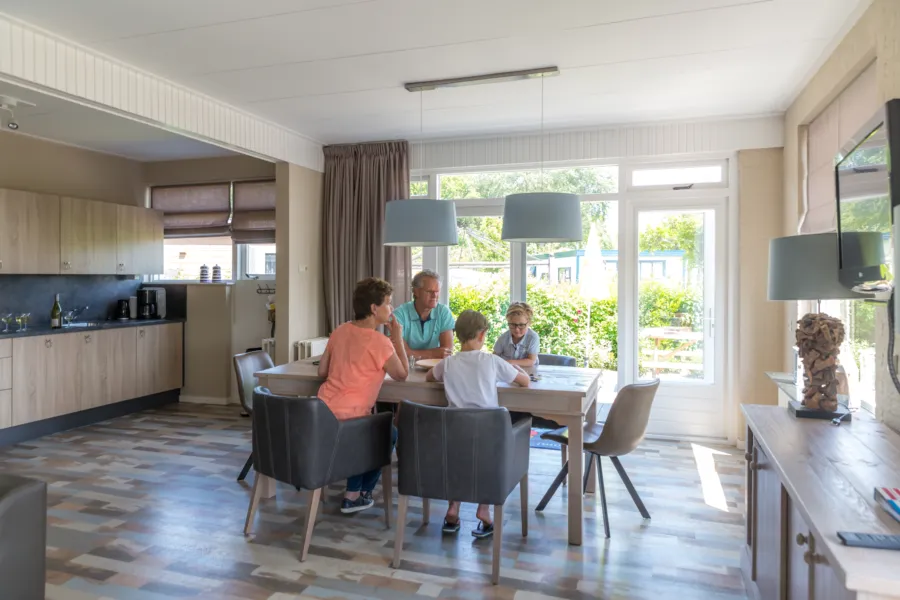 Beachbungalow eethoek