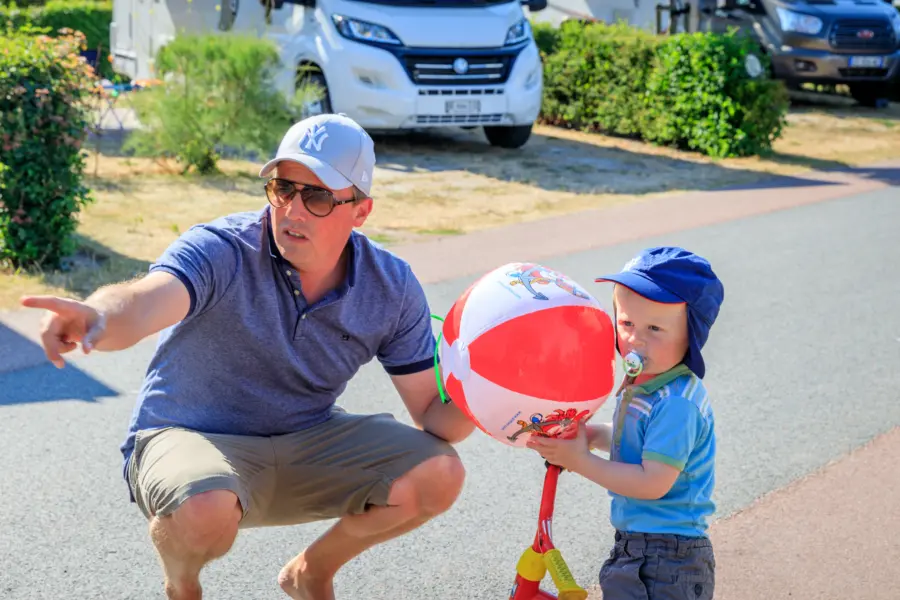 Camperplaats kamperen camping Zeeland