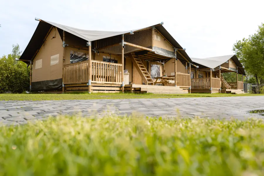 Safaritent huren renesse glamping Julianahoeve 2