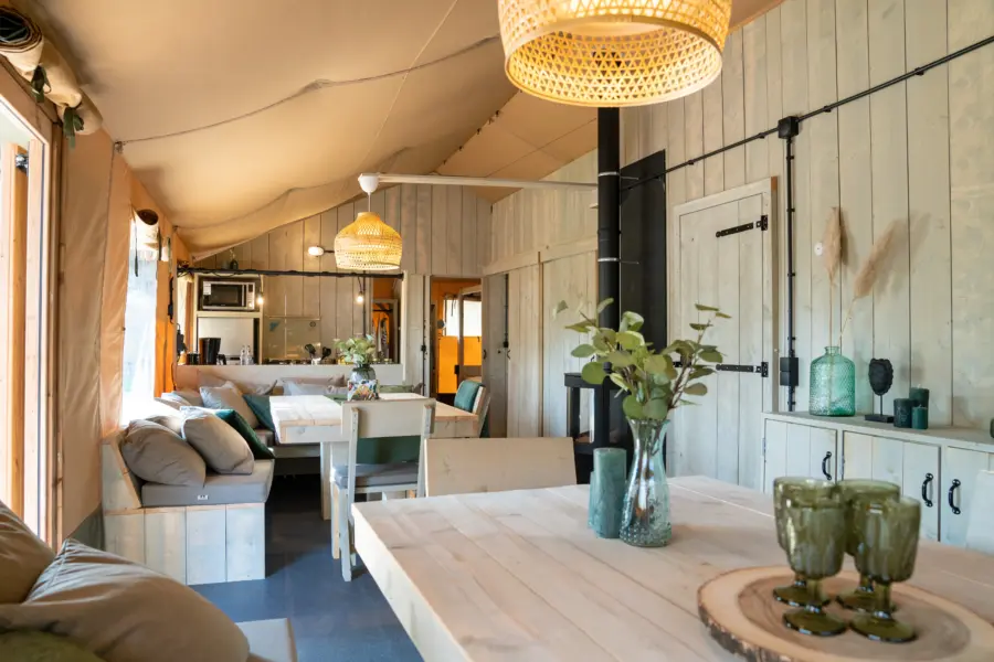 Safaritenten renesse huren glamping Julianahoeve 4