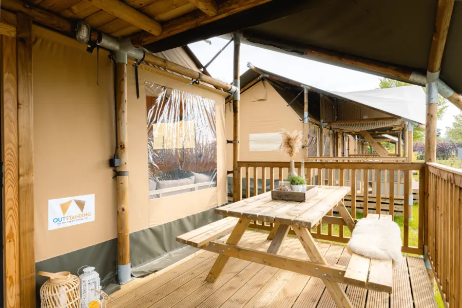 Safaritenten renesse huren glamping Julianahoeve 21