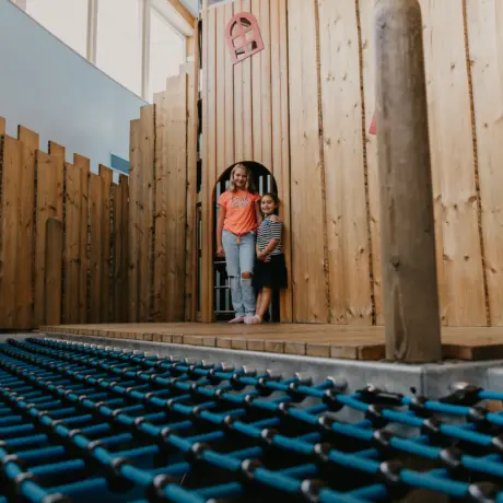 Binnenspeeltuin atlantica entertainment renesse 1