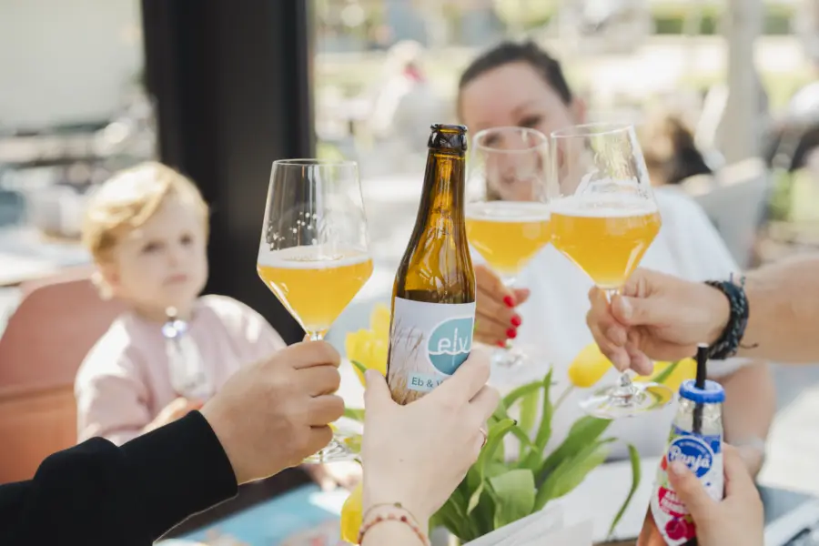 Eb Vloed restaurant eten en drinken Renesse 23