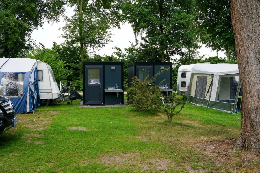 Comfortplaats met privé sanitair 1