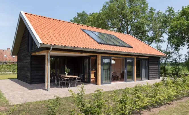 Twente lodge 10 persoons bungalow kaps