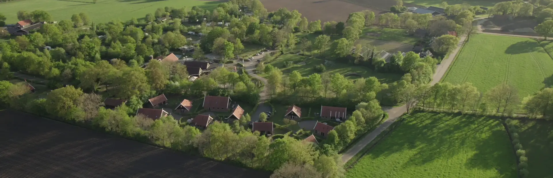 Recreatiepark Kaps vanuit de lucht tubbergen