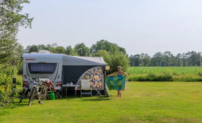 Rub9190625 1053 lores