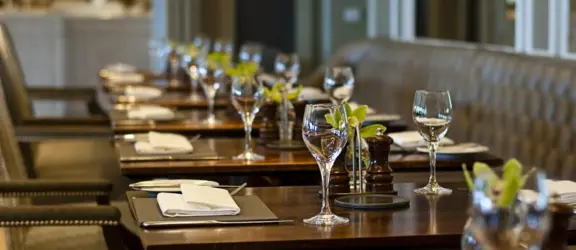 Dreamstime s 39875776