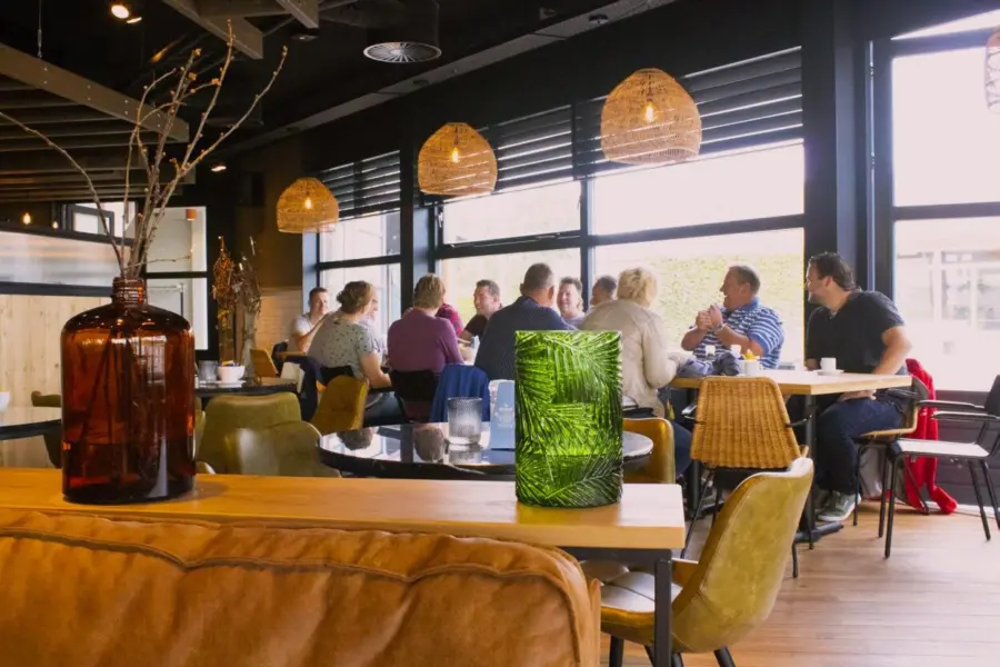 Grand Café 7_edited