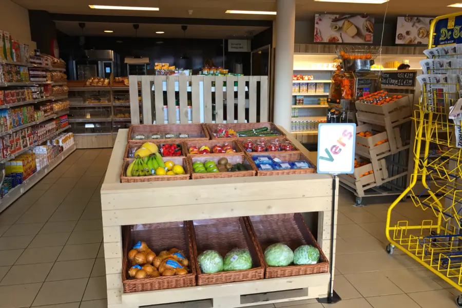 Supermarkt De Kuilart binnenkant