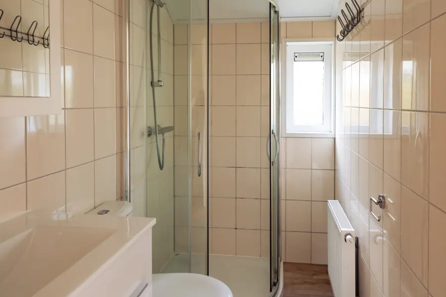 Lodge 4 pers badkamer