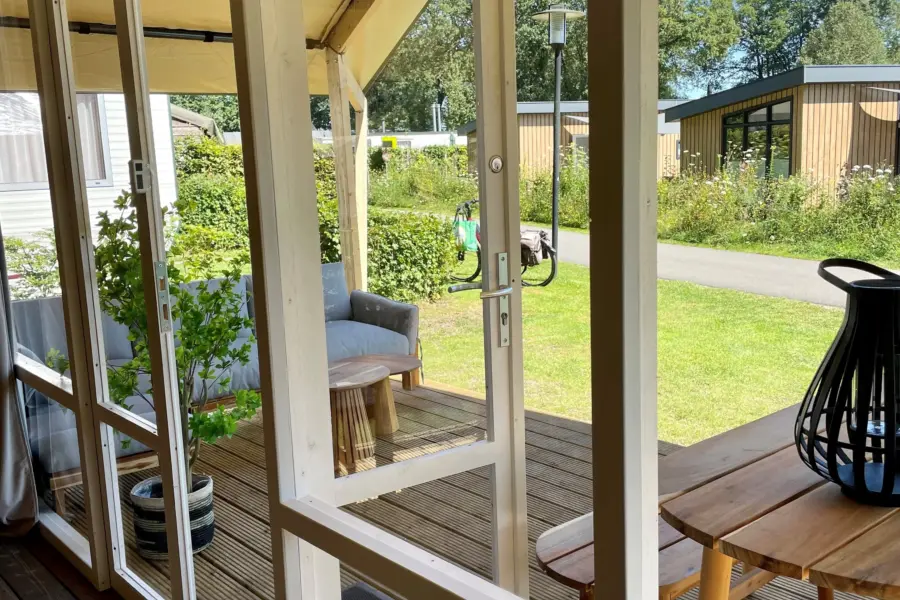 Uitzicht vanuit de keuken