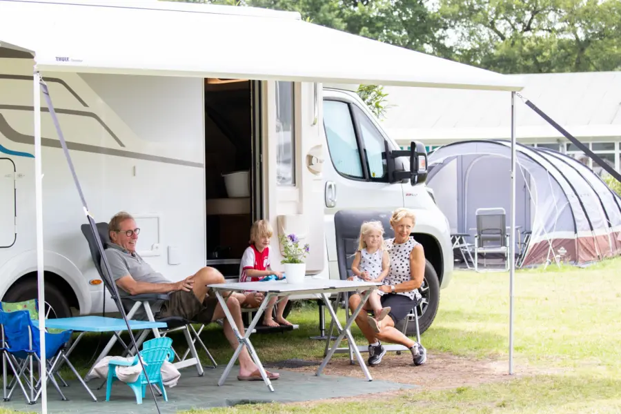 Senioren voor camper