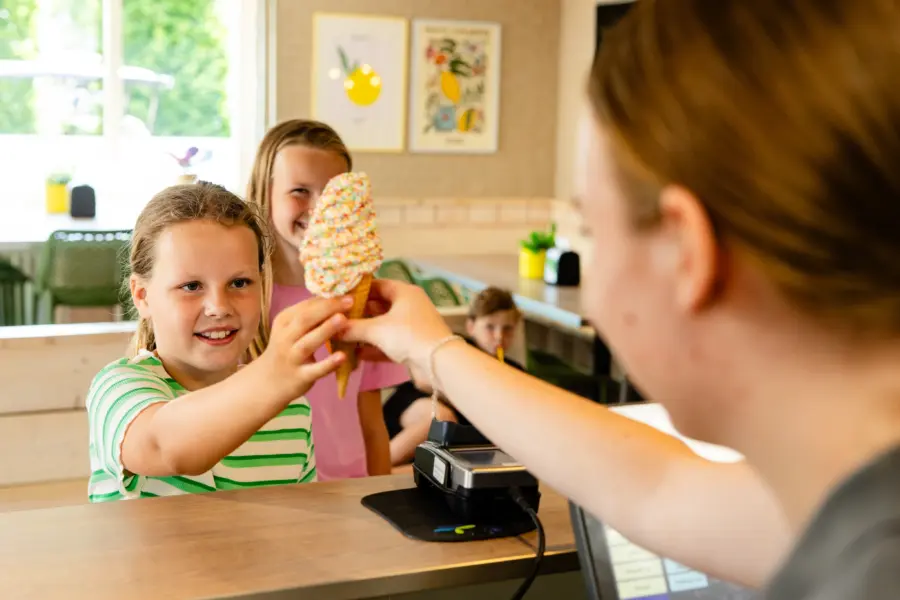 ijsje kopen softijs FU1A9020