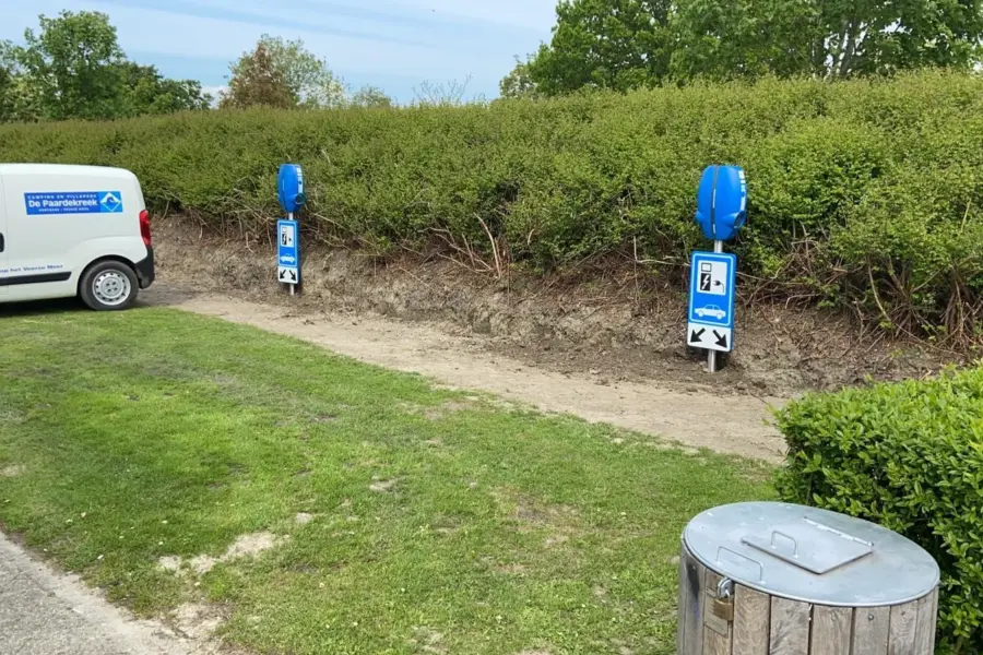 Elektrische laadpalen villapark