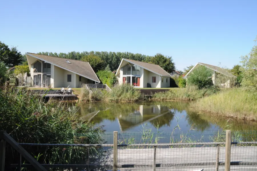 Villas aan het water Villapark de Paardekreek4
