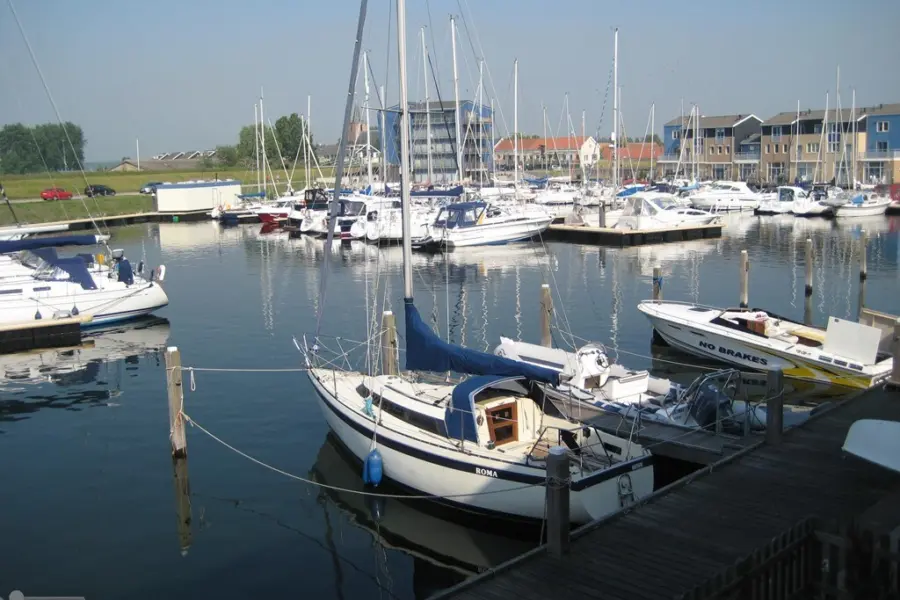 Havenhuis met ligplaats 2 3576