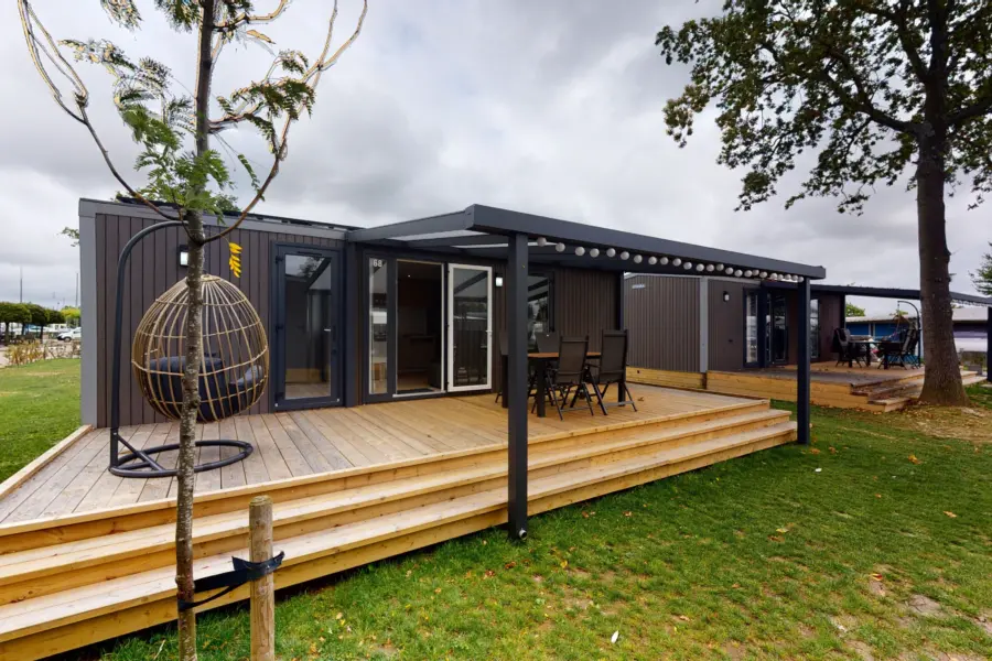 Buitenaanzicht Lodge Zilverreiger 4p. Paardekreek