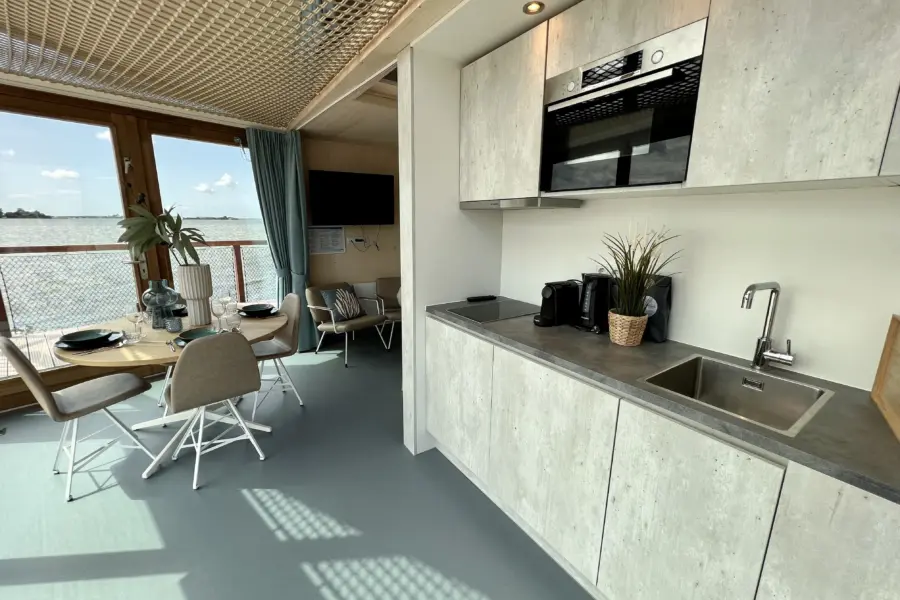 Veerse meersuite keuken