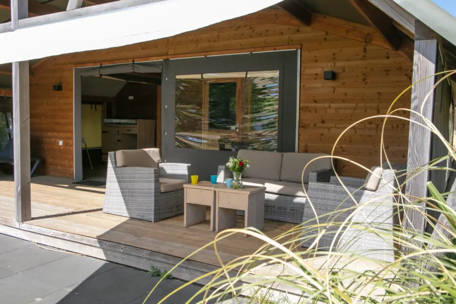 veranda outdoorlodge