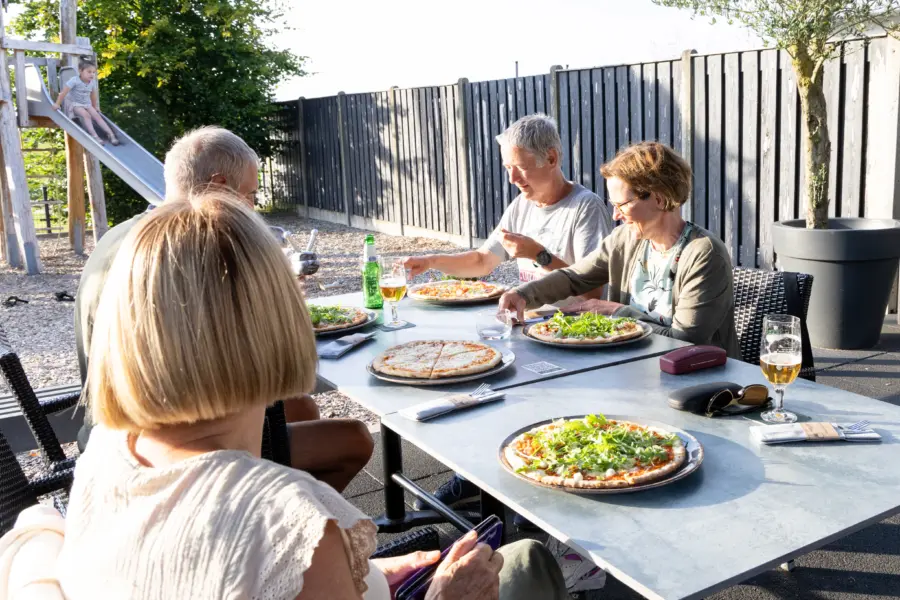 Eten op het terras