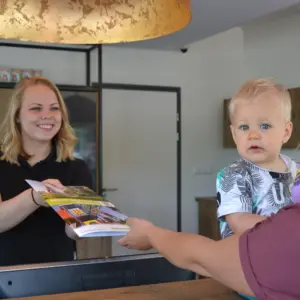 Receptie Rheezerwold balie