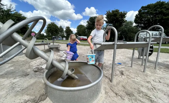 Waterspeeltuin merel daan een eef