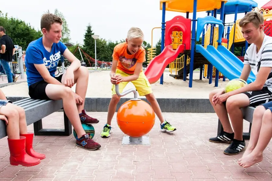 Musicball in speeltuin