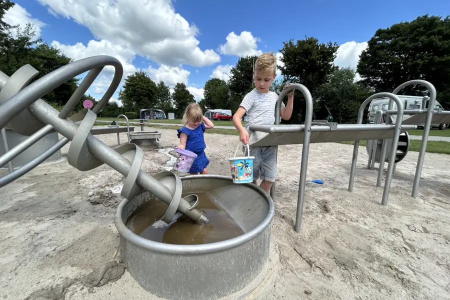Waterspeeltuin merel daan een eef